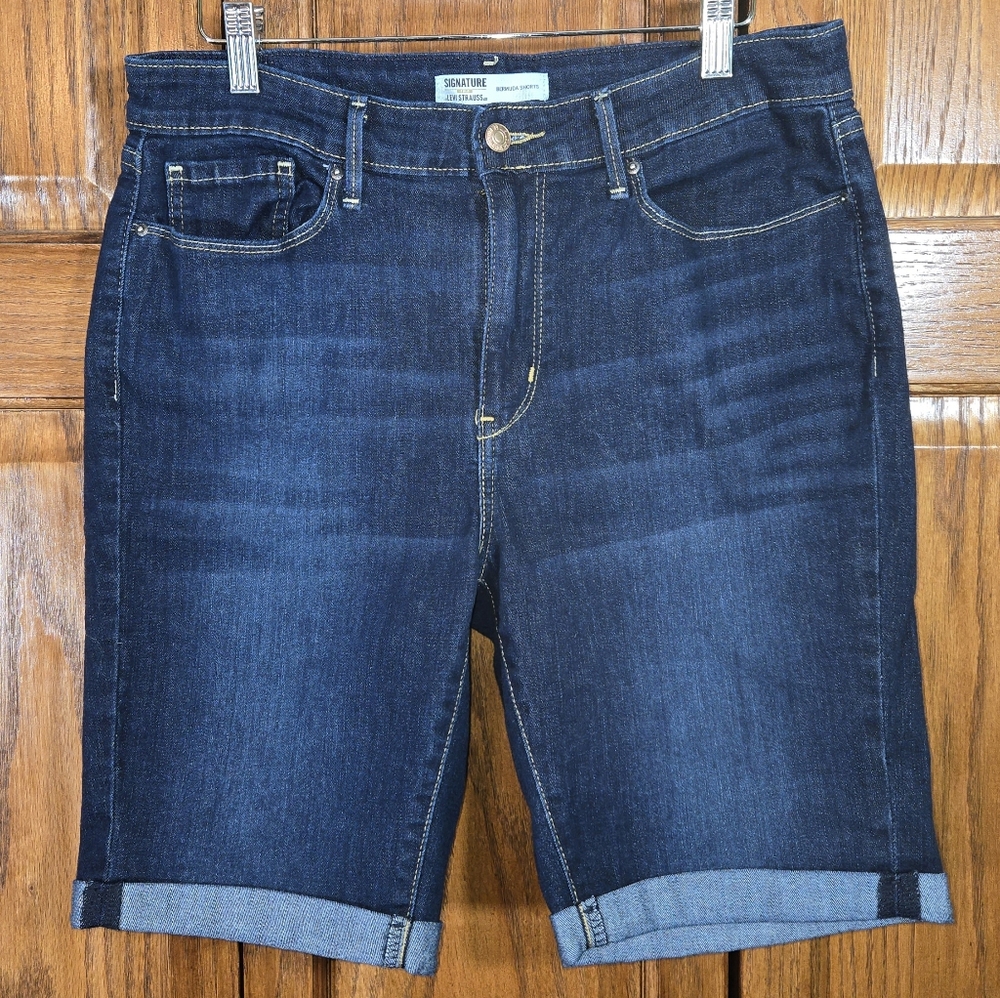Levi's Strauss Signature Dark Wash Cuffed Hem Mid Rise Stretch Bermuda S… - Picture 1 of 4